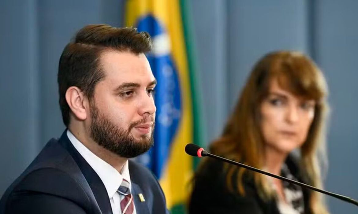 E-mail a Moraes motivou prisão preventiva de Filipe Martins