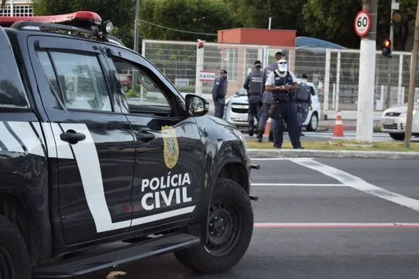 Comando Vermelho sequestra adolescente após familiar ganhar na Mega-Sena
