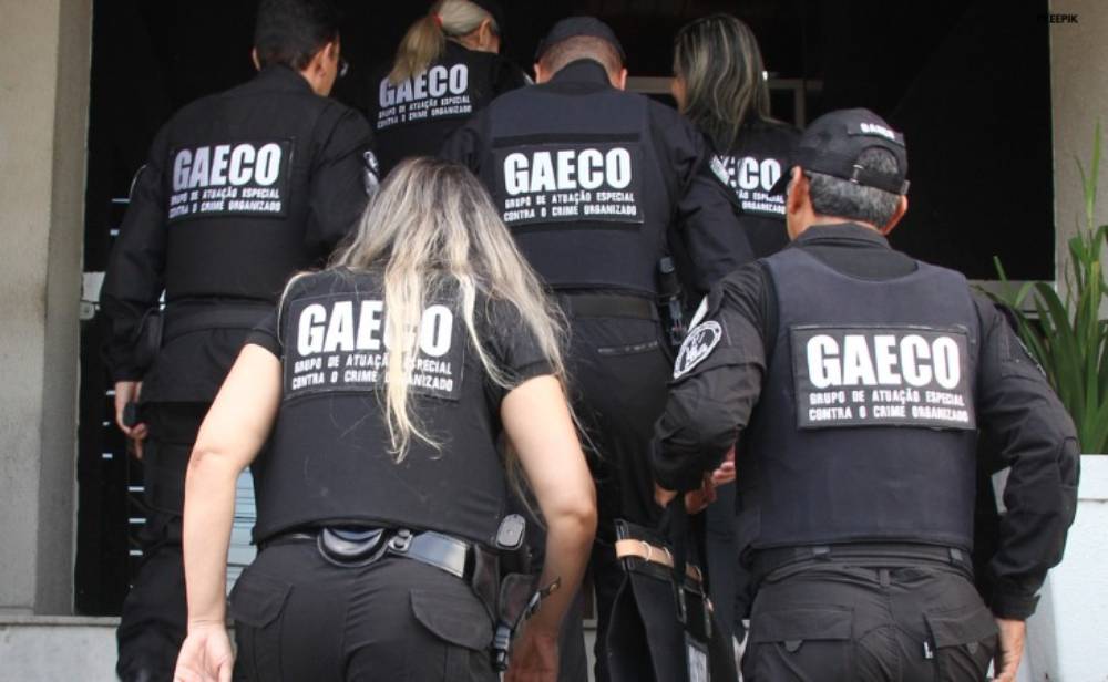 Carbono Oculto: ação investiga crime organizado nos combustíveis